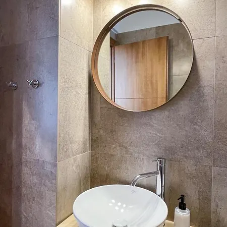 Guest house Voulis Attico & 3*