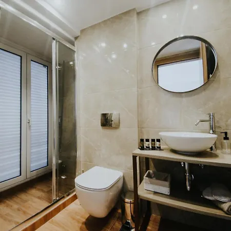 Voulis Attico & Guest house Athens